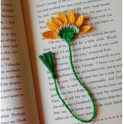 بوک مارک یا نشانه گذار کتاب طرح گل بوکمارک بافتنی نشانه گذار  کتاب بافتنی نشانگر کتاب . نشان کتاب