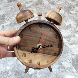 ساعت چوبی مدل کلاسیک