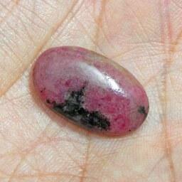 نگین سنگ رودونیت صورتی اصل معدنی تراش بیضی دامله مناسب انگشتر و گردنبند کد1