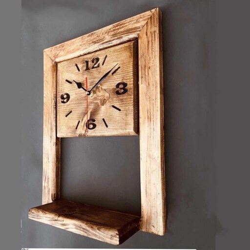 ساعت دیواری چوبی مدل کلاسیک
