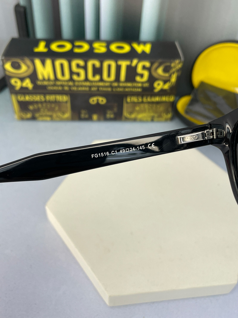 عینک آفتابی ماسکات مدل MOSCOT FG1516