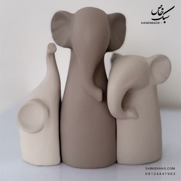 مجسمه سه تایی فیل