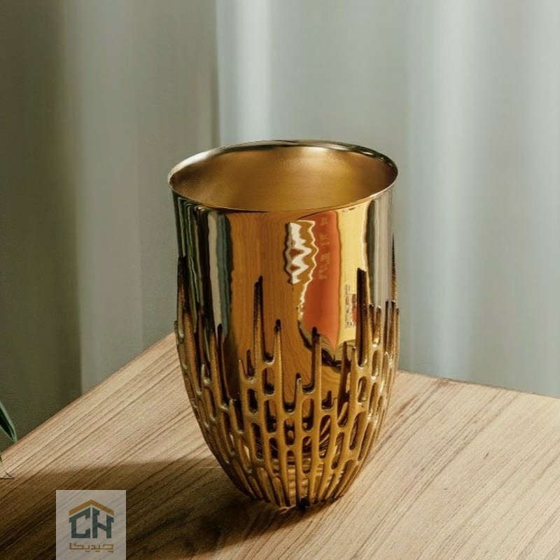 گلدان برنجی طرح آترین طلایی مدل 3210032