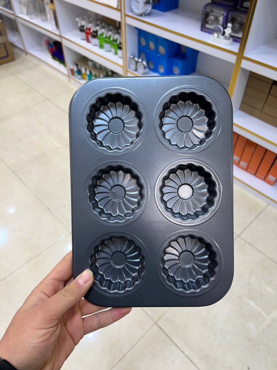 قالب مافین کد 111_66 (پست پیشتاز پس کرایه)