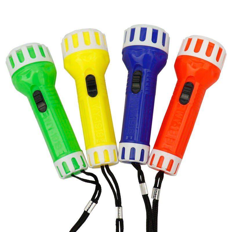 اسباب بازی چراغ قوه رنگی پلاستیکی 10 سانتی (پس کرایه)