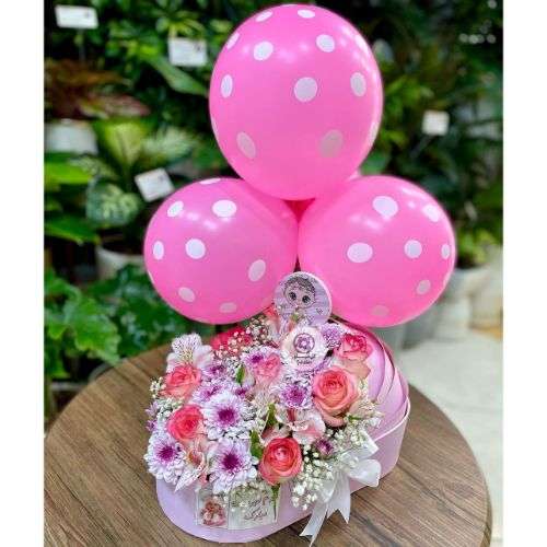 باکس گل و بادکنک برای زایمان d108