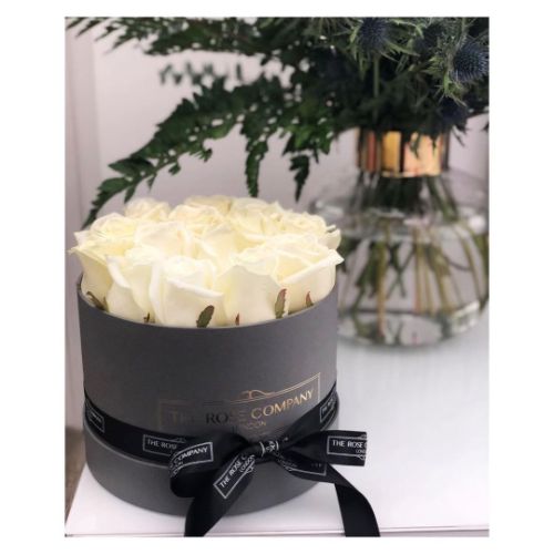 قیمت باکس گل رز سفید a306