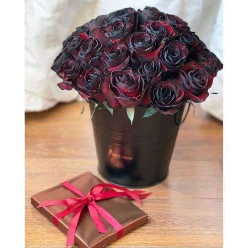 قیمت باکس گل رز مشکی a219
