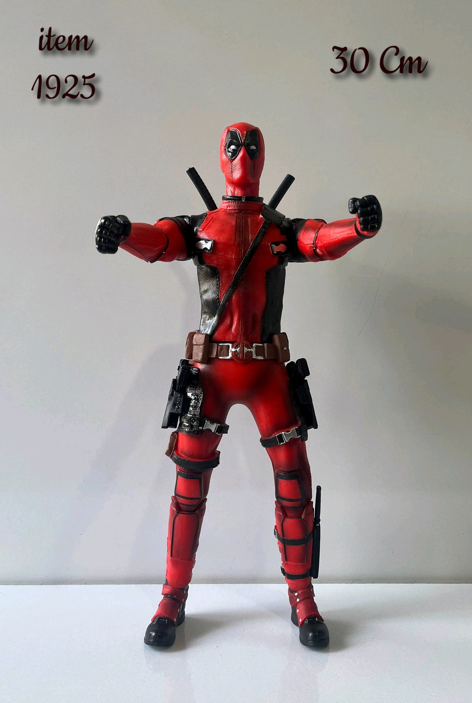 فیگور مدل ددپول کد 1632 ارتفاع 30 سانتی متر