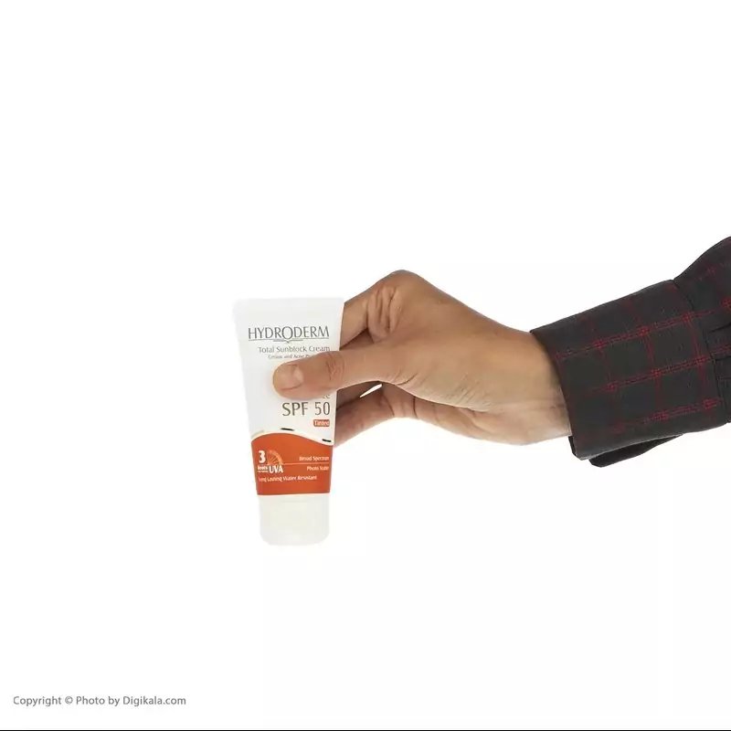 ضد آفتاب رنگی پوست چرب SPF50 هیدرودرم HYDRODERM حجم 50 میلی