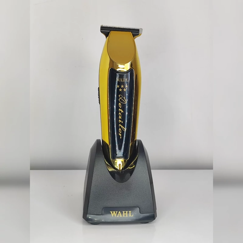 خط زن حرفه ای برند وال مدل دیتیلر گولد سفارش آمریکا روی تیغه و کارتون USA حک شده