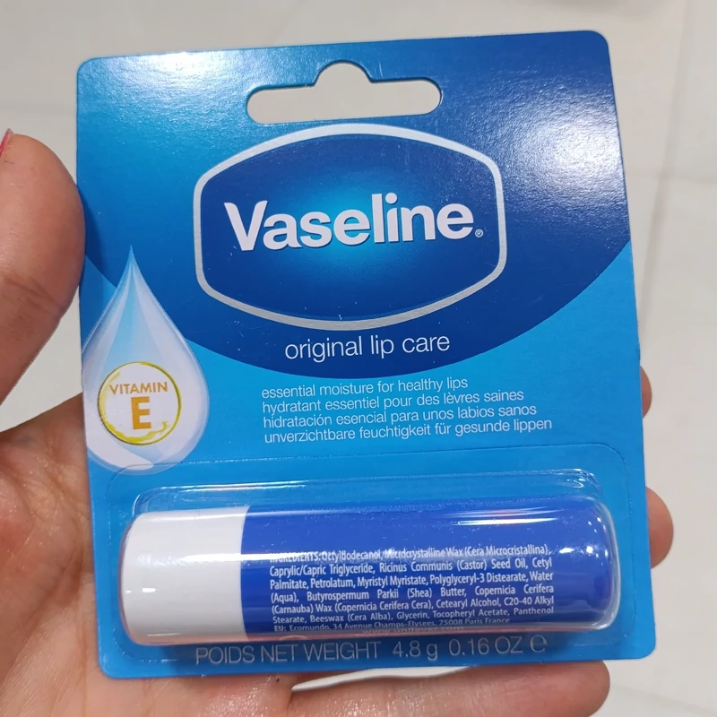 بالم لب ماتیکی وازلین مدل اورجینال وزن 4.8 گرم