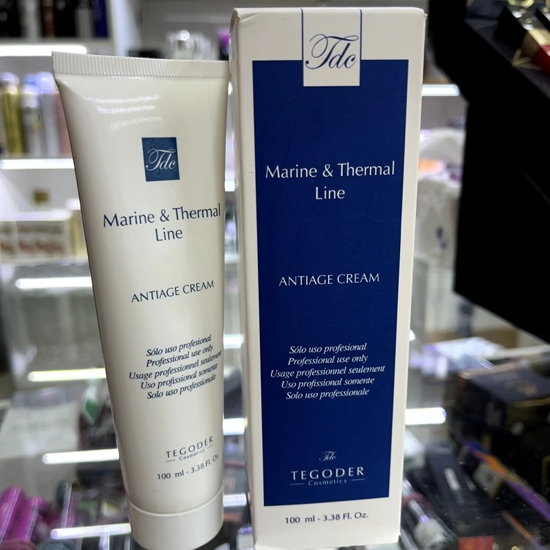 کرم مرطوب کننده پوست نرمال تا خشک تگودر