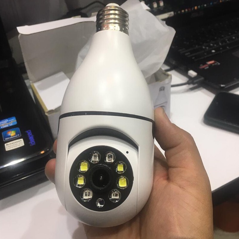 دوربین مداربسته لامپی