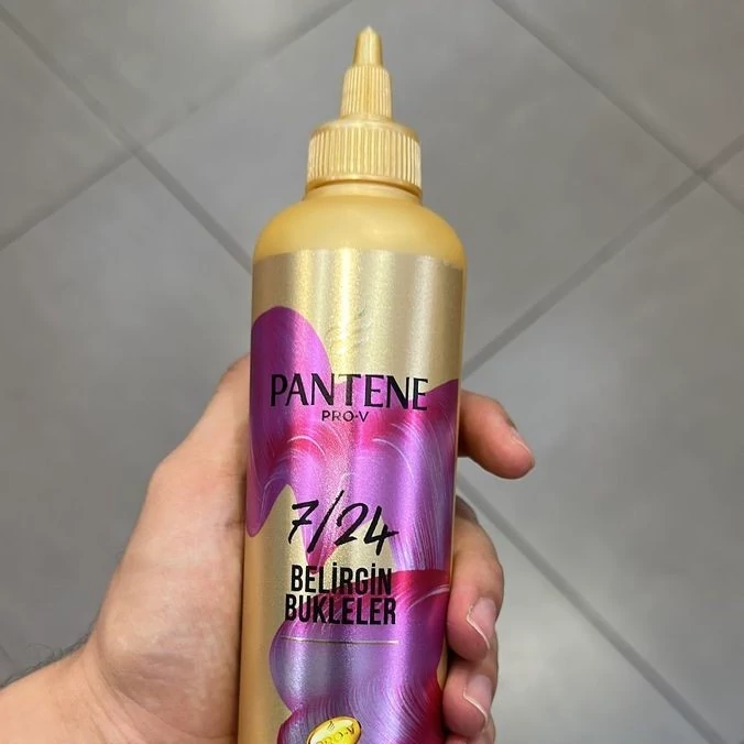 کرم مو پنتن موشکی صورتی مناسب موی فر  حجم 300 میلی گرم