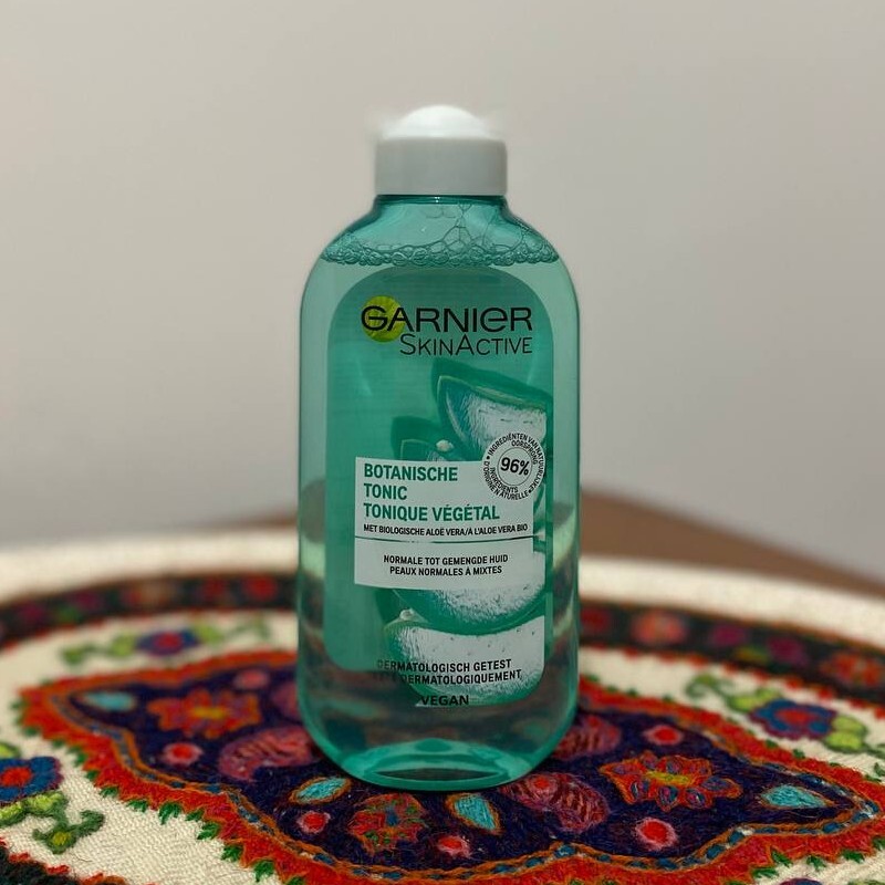 تونر گارنیر مدل آلوئه ورا مناسب انواع پوست حجم 200 میل