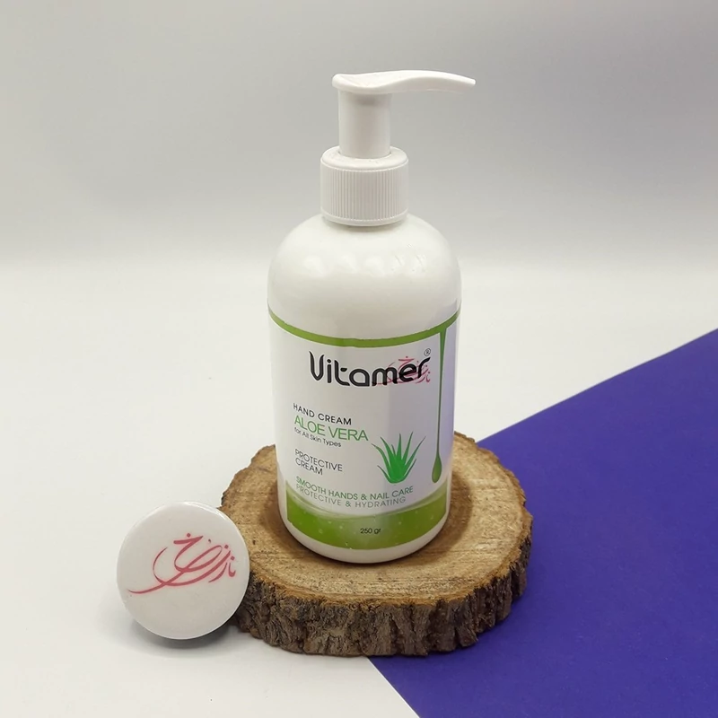 آبرسان تخصصی ویتامر پمپی مناسب برای انواع پوست