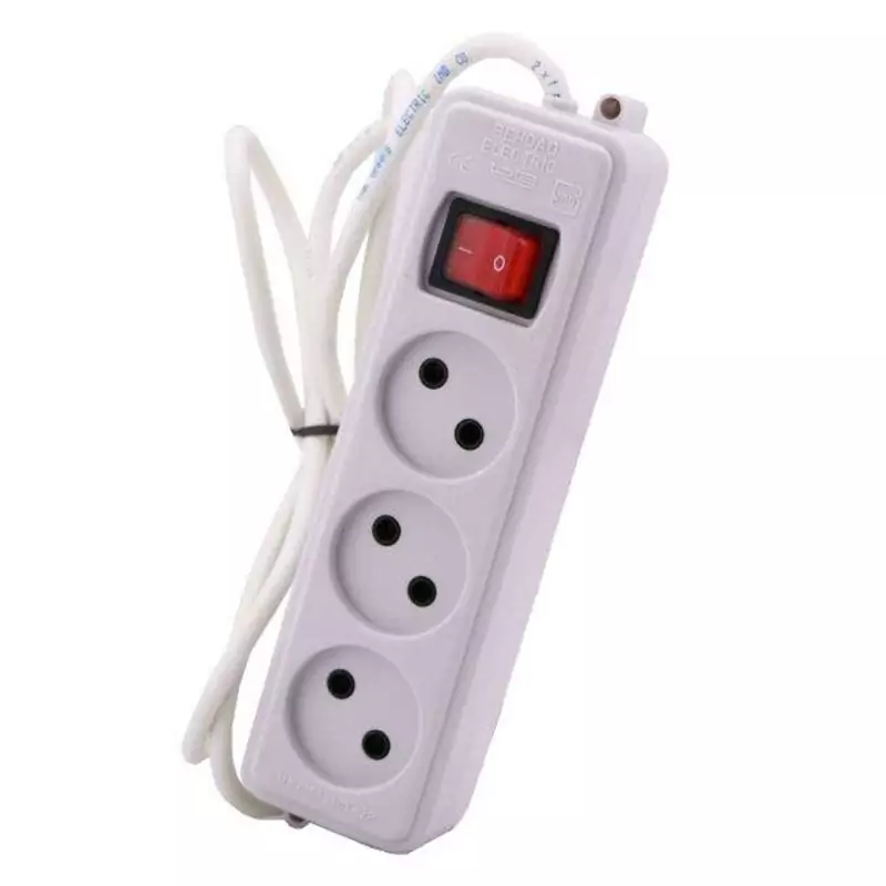 سه راهی برق با کابل یک متر و هشتاد سانتی متر