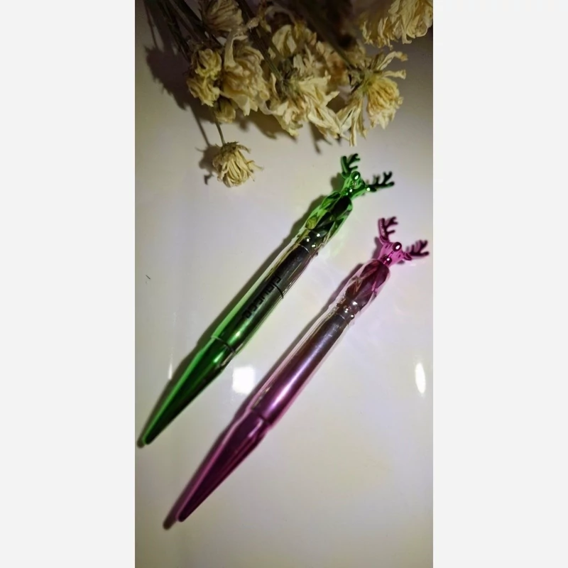 خط چشم مدل گوزنی برند دوسه | DOUCCE