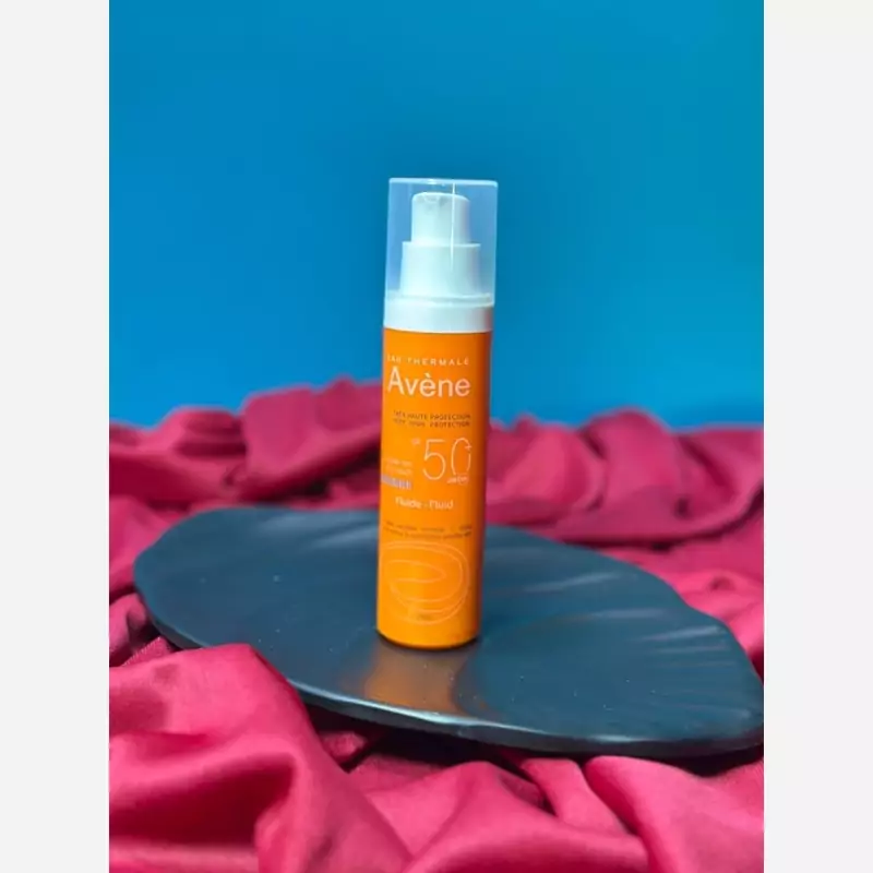 ضد آفتابAveneفرانسه ای