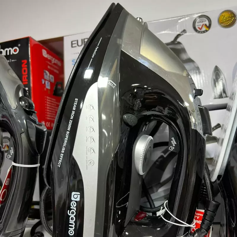 اتو بخار برند برگامو ترکیه مدل 1142 