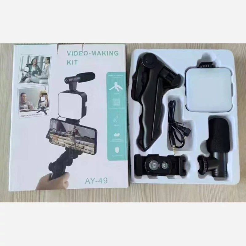 کیت تولید محتوا گوشی میکروفن  نور سه پایه 