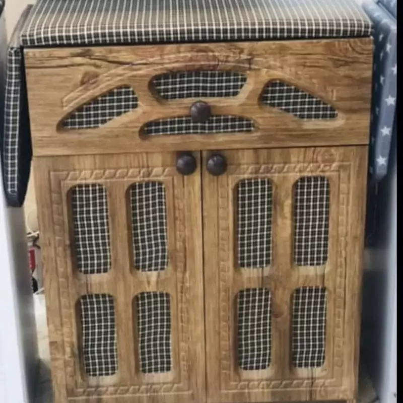 میز اتو کمدی