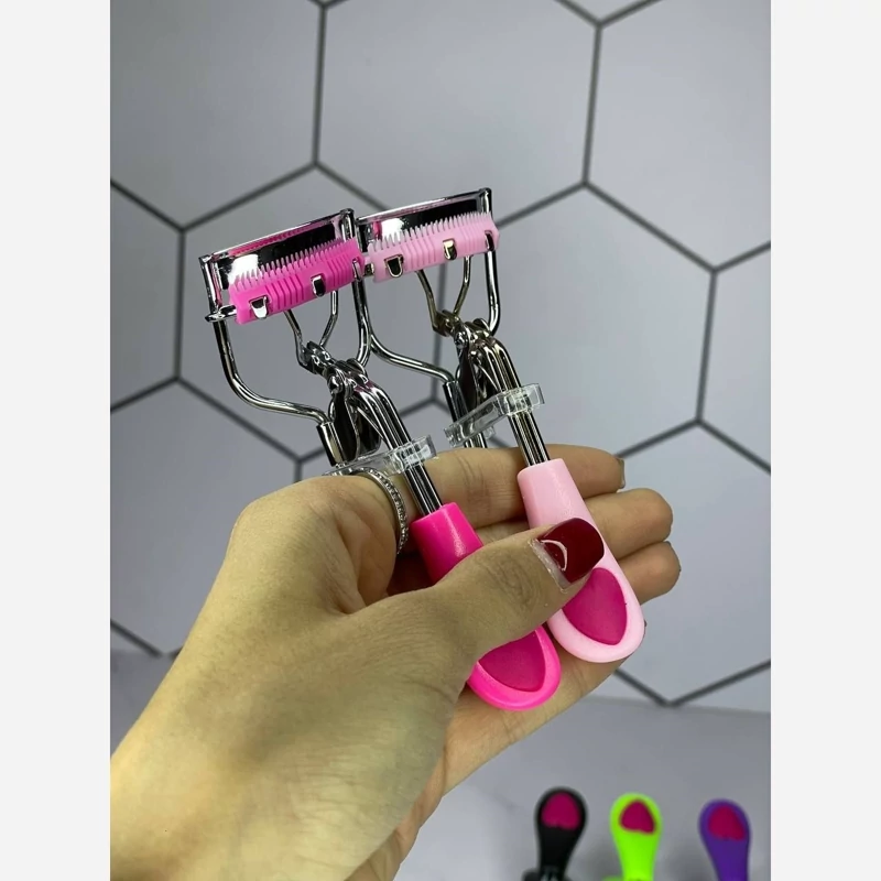 فرمژه شانه دار قلبی