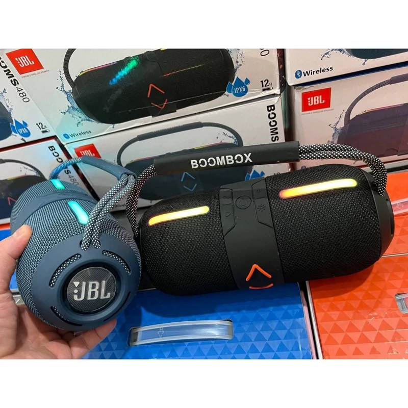 اسپیکر  JBL  مدلBOOM S 480 اصلی کیفیت صدا فوق العاده  مدت زمان شارژ12 ساعت رم،فلاش،AUX ضد آب بیس دار رقص نور RGB