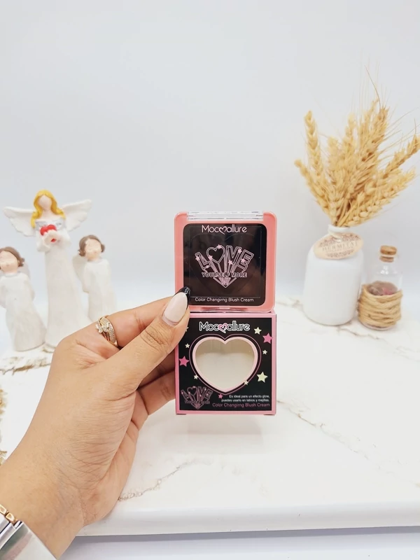 تینت لب و گونه جادویی سیاه برند موکالرو مدل LOVE کد ES3765