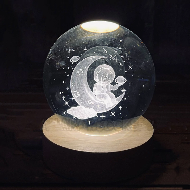 چراغ خواب مدل گوی کریستال چراغدار طرح ماه و فضانورد کد 91071-2D