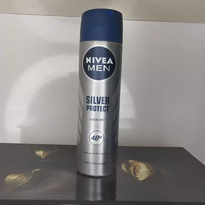 اسپری بدن نیوآ مدل SILVER PROTECT مردانه ضد تعریق