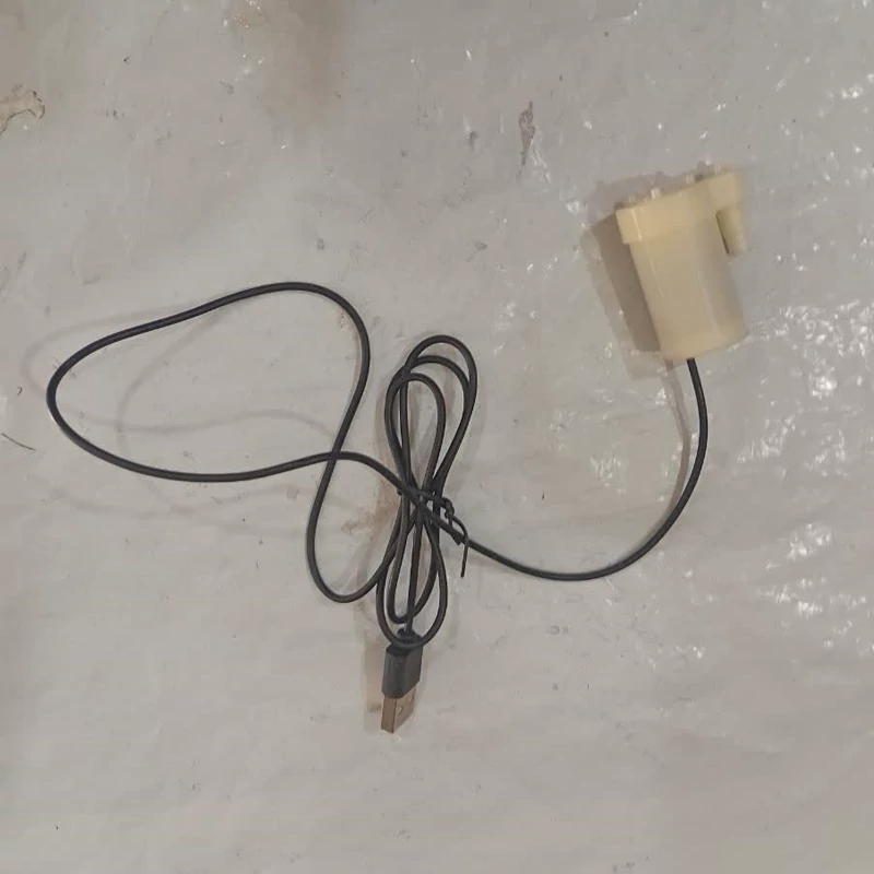 موتور پمپ آب مینیاتوری { 5 ولت } مدل USB