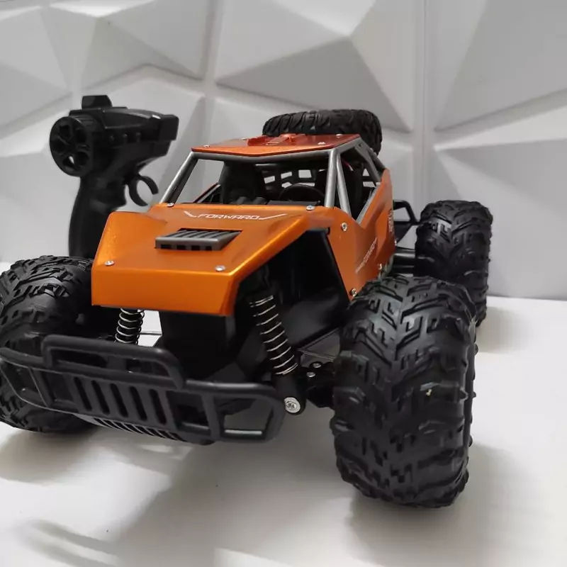 ماشین کنترلی افرود سرعتی 20 کیلومتر بر ساعت