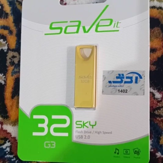 فلش مموری سیویت مدل sky ظرفیت 32 گیگابایت