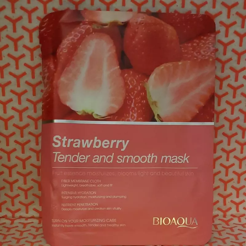 ماسک ورقه ای بیواکوا مدل توت فرنگی (ماسک توت فرنگی)