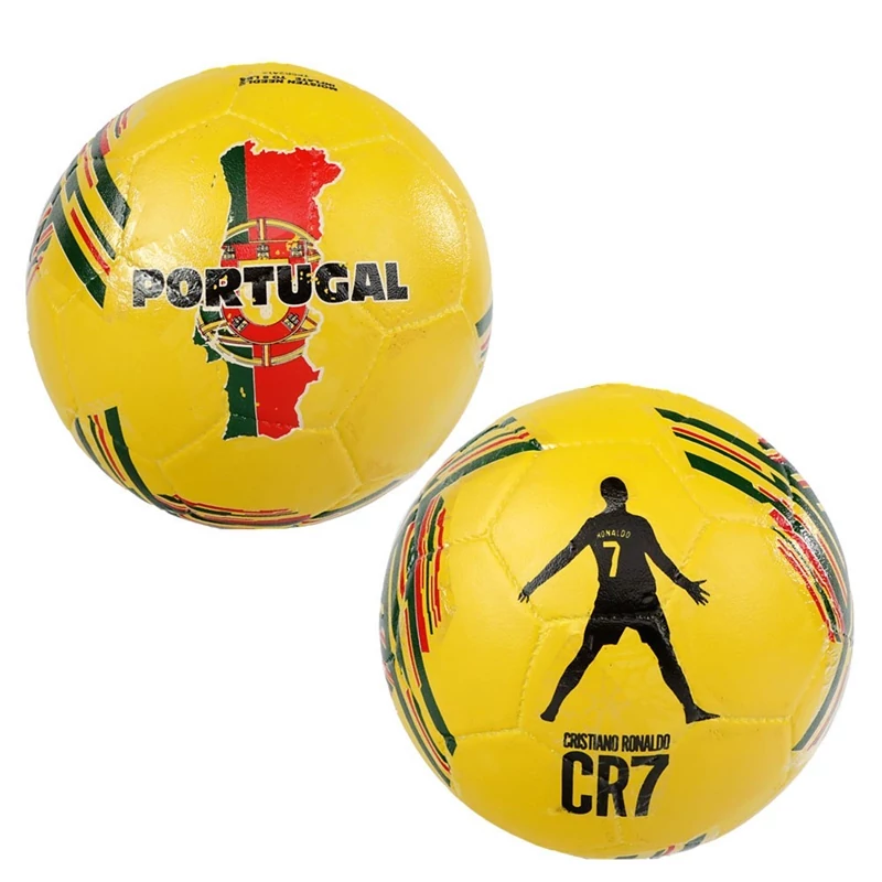 توپ فوتبال لاستیکی بتا مدل پرتغال رونالدو مناسب آسفالت 