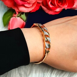 شیکترین و زیباترین دستبند النگو زنانه با آبکاری طلای 18 عیار آلیاژ مس 