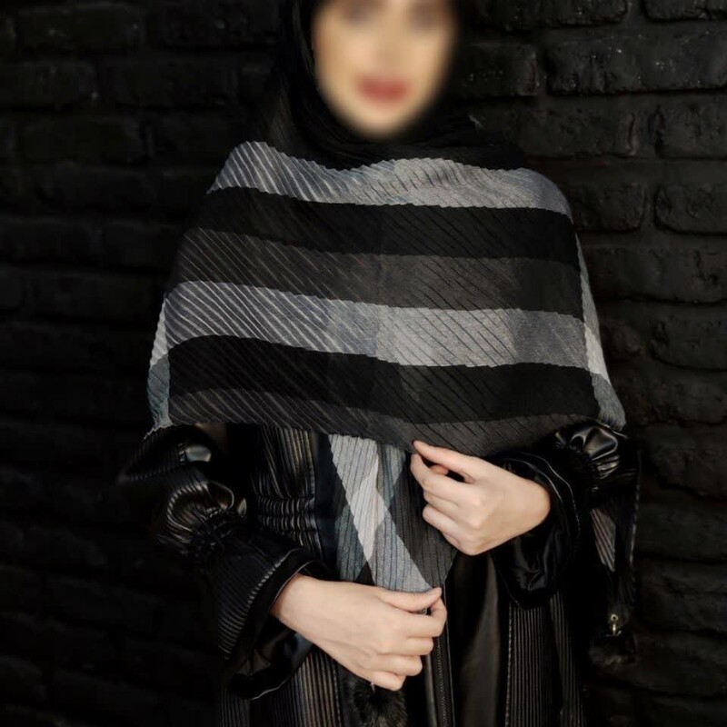 روسری نخی چهارفصل متریال اسکادا پلیسه شده قواره بلند 140 عالی