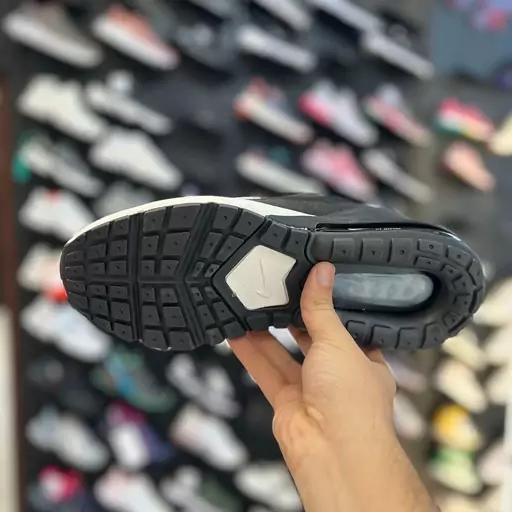 کفش راحتی مردانه نایکی مدل ایرمکس 270 Air max کپسول دار و راحت رنگ مشکی