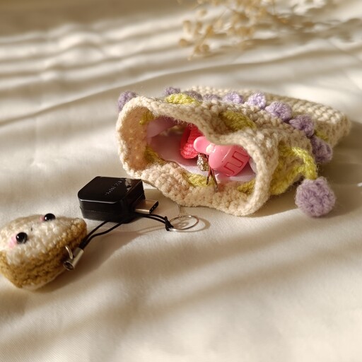 لوازم جانبی گوشی کیف هندزفری کوچک بافته شده  آستر دار  طرح گل 