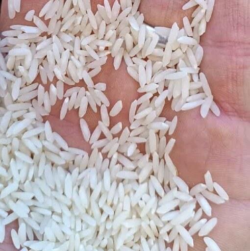 برنج کشت دوم (10کیلوئی) امراللهی و بهنام بوجار و سورت شده