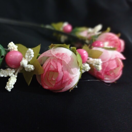 تل سر با گلهای مصنوعی در  دو رنگ صورتی و یاسی  مناسب  برای کودک و هم بزرگسال  