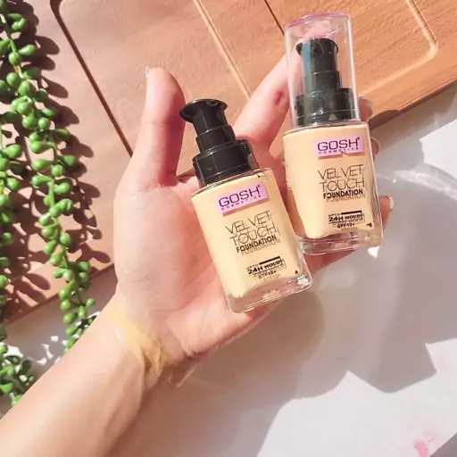 کرم پودر گاش بغل اورجینال Gosh velvet touch foundation  قبل از ثبت سفارش موجودی 