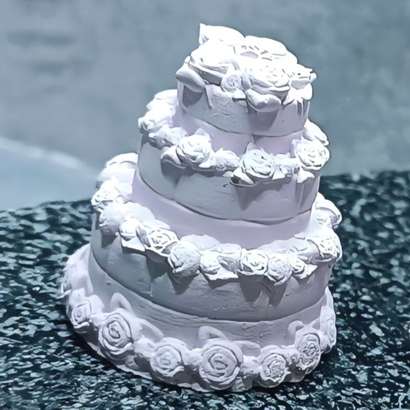 گیفت کجی(کیک عروسی)