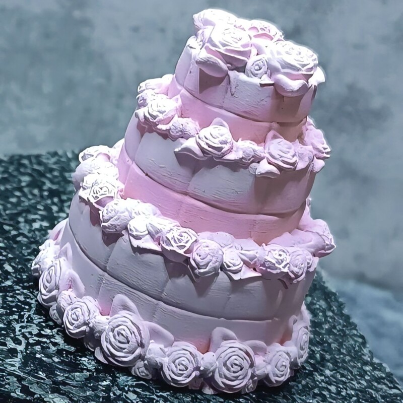 گیفت کجی(کیک عروسی)