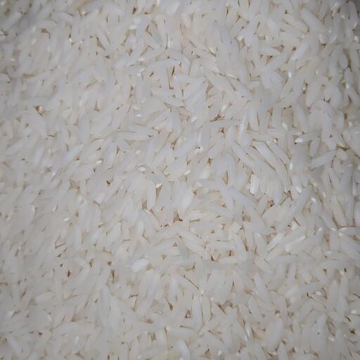 برنج هاشمی معطر گیلان امساله ، تمام الک و پاک شده با دستگاه سورتینگ ، 10 کیلویی