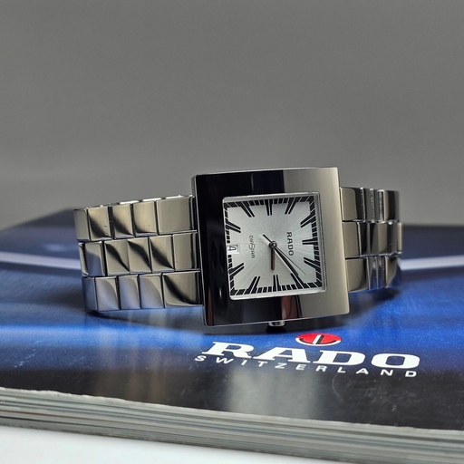 ساعت مچی رادو ، اصل سوییس ، آکبند ، قیمت نمایندگی 70 میلیون تومان