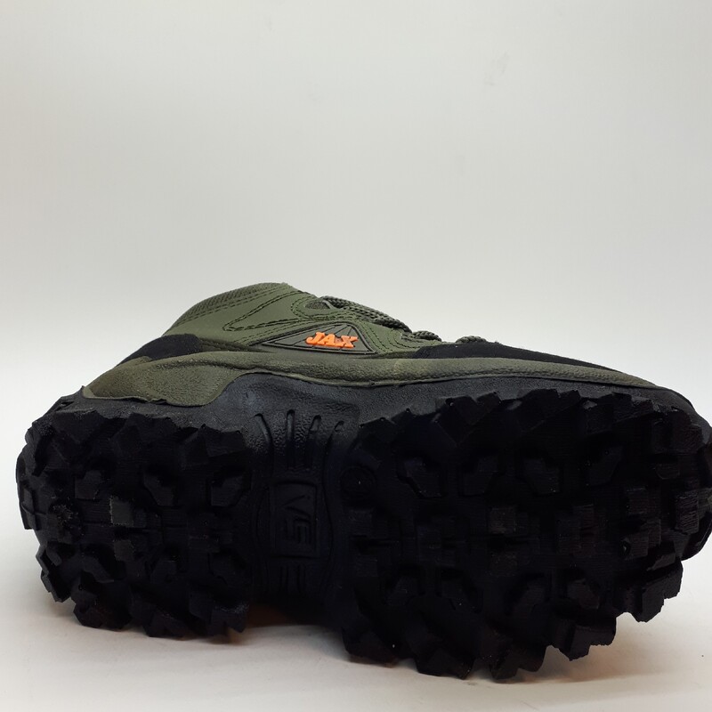 کفش کوهستان اسپرت کفی طبی ازسایز31تا35  مدل جکس بادوام پسرانه ودخترانه کفش زمستانه