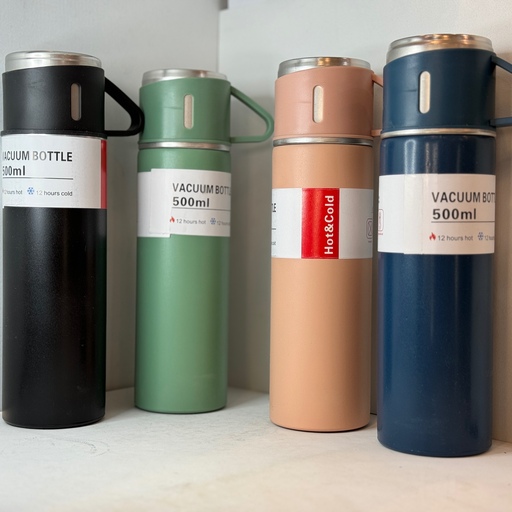 فلاسک مدل کادویی VACUUM FLASK SET گنجایش 0.5 لیتر به همراه لیوان مجموعه 3 عددی